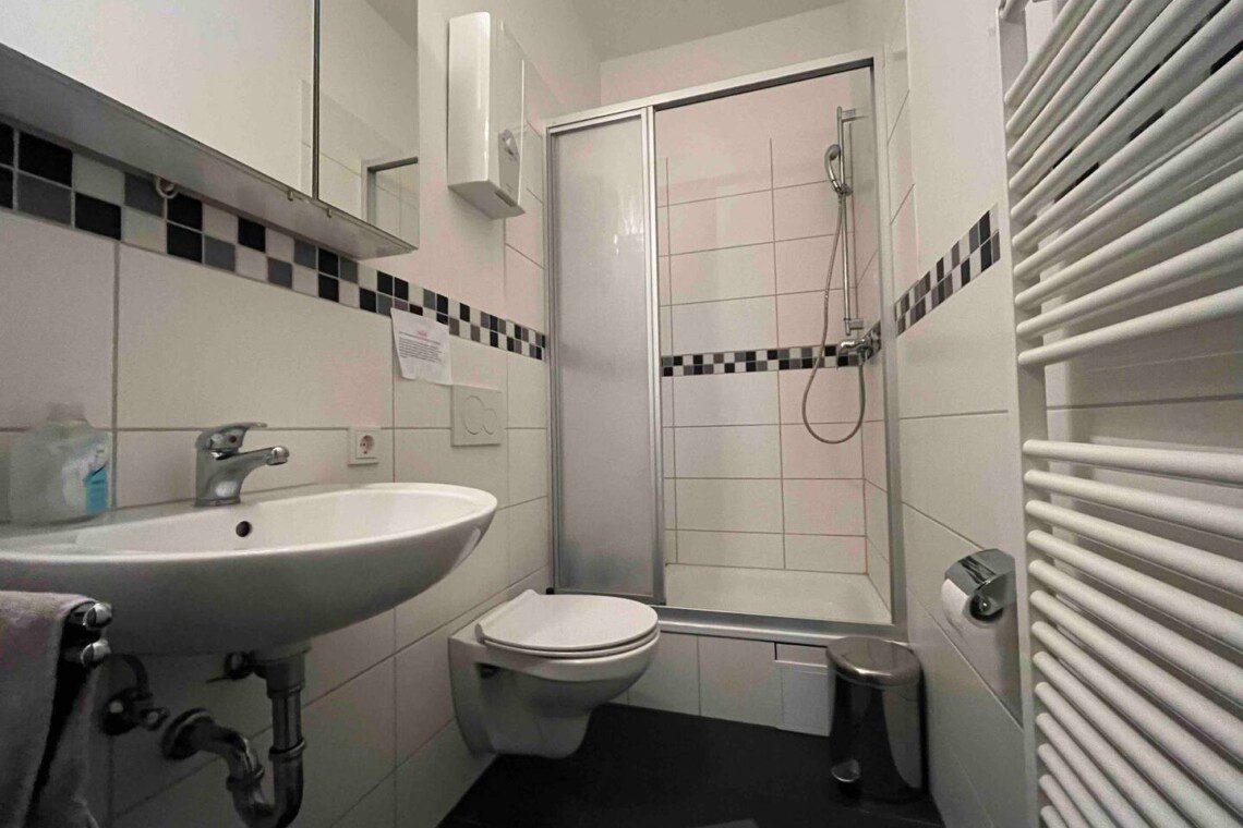 1d9759ef d2b3 4d6e bb1f d24e7d12820e.jpg