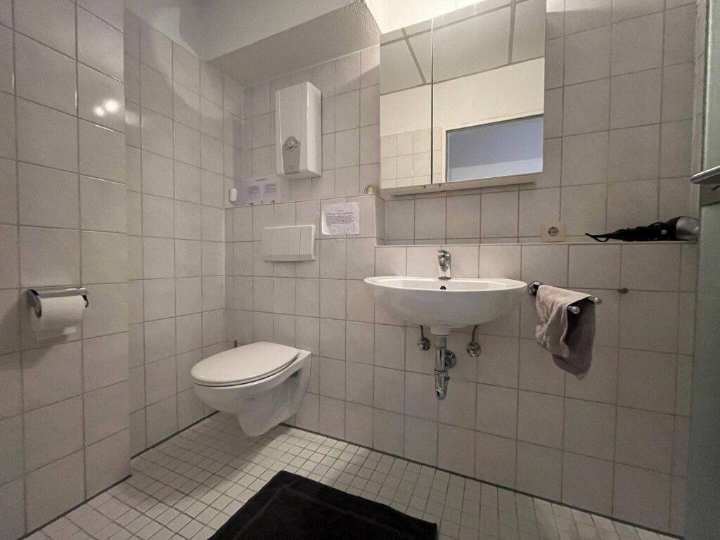 5048b966 48e1 49a3 9312 7b1d7914634e.jpg