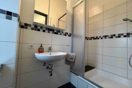 b6d0d3a6 0c7b 4e54 8dd8 9b61f7d3226b.jpg