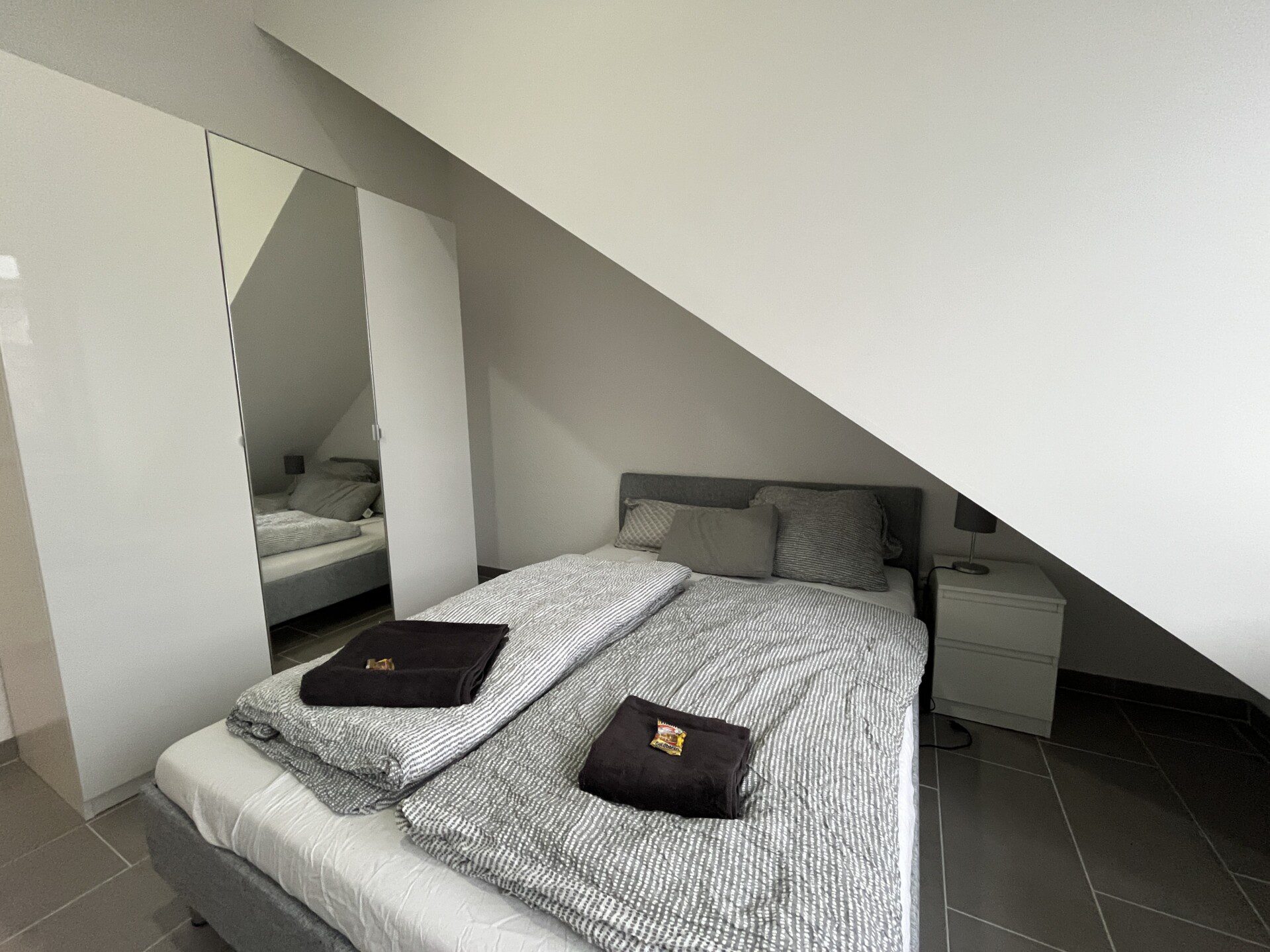 d20d9d6b e187 469b b14d b0a27bff4635.jpg