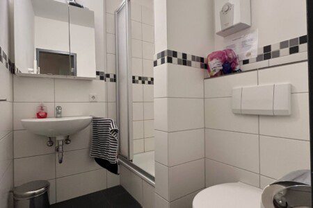 e263036c 66ac 4c4c 9c73 330ff3bf14fe.jpg