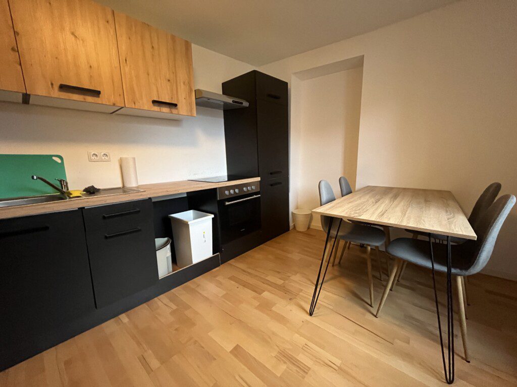 98272500 c044 4862 872e 86513b4fdf12.jpg