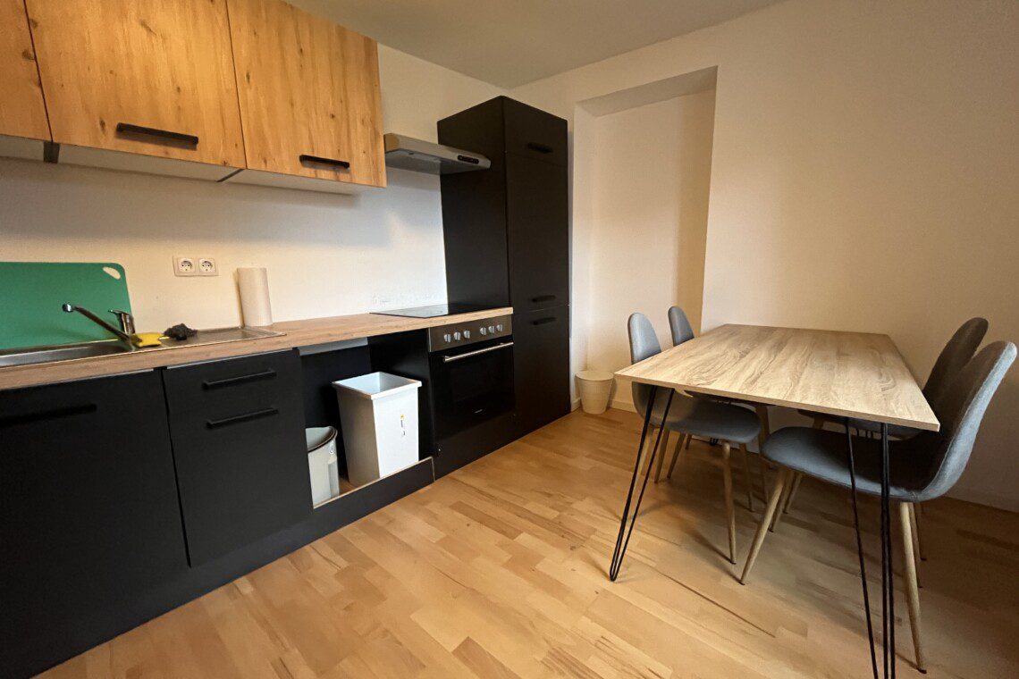 98272500 c044 4862 872e 86513b4fdf12.jpg