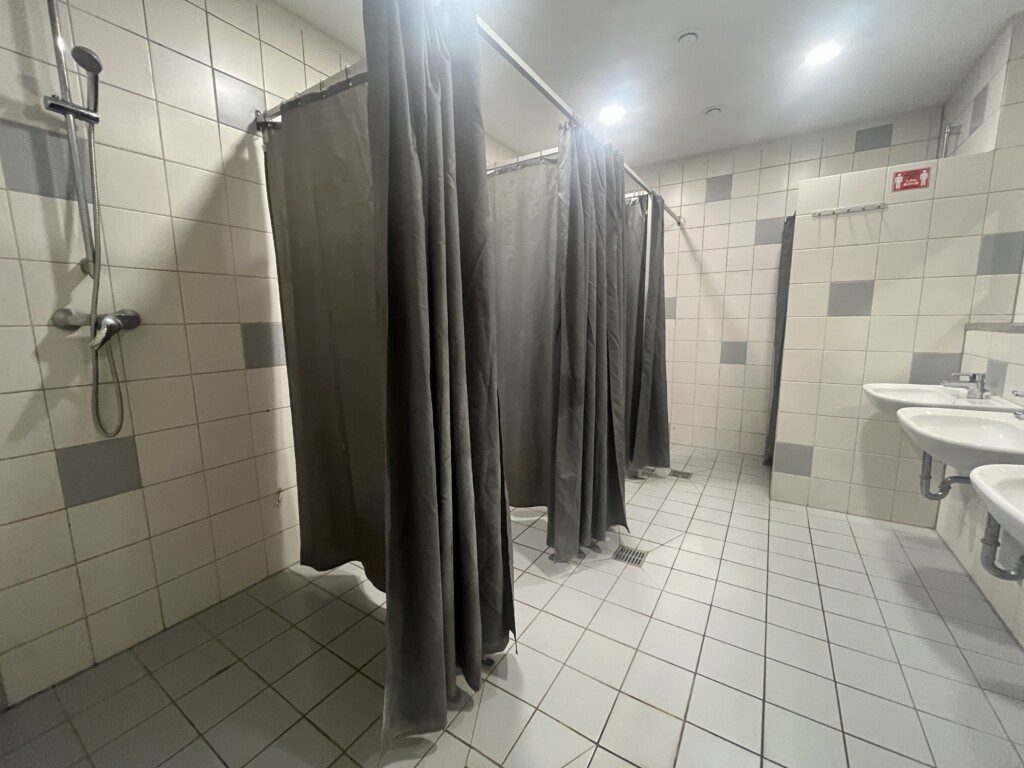 c4224a7a f7f3 4fab ad8d 03a8f2f03702.jpg